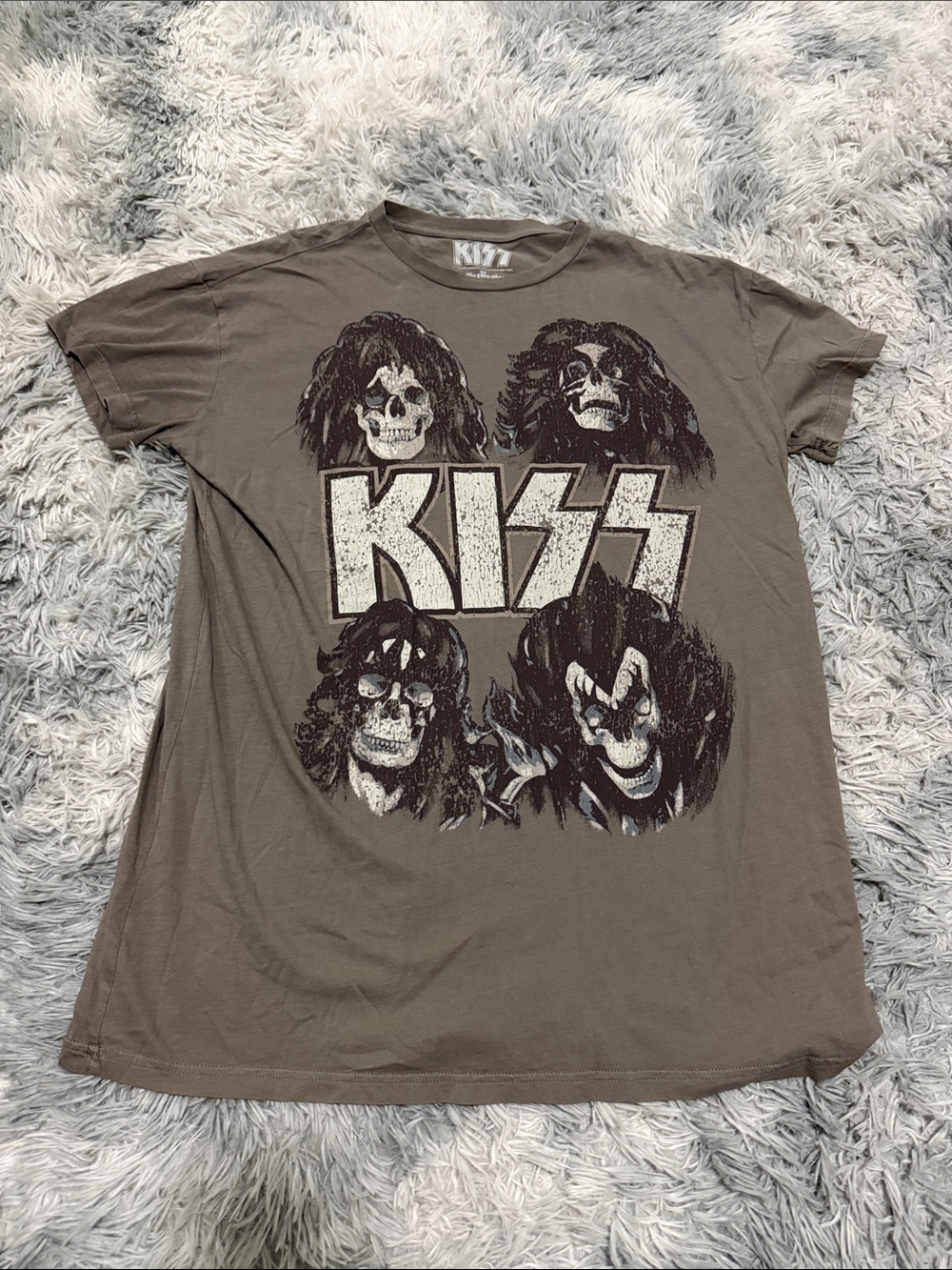 Kiss shirt small